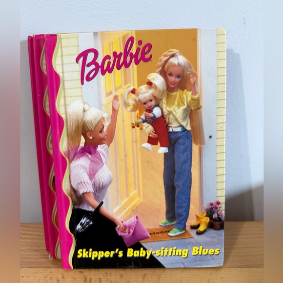 VTG Barbie books 1990’s - Picture 5 of 8